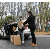 浏阳：市民杨康向人民医院捐赠100件隔离衣