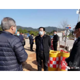 谭本仲赴夹山镇督导疫情防控和脱贫攻坚工作