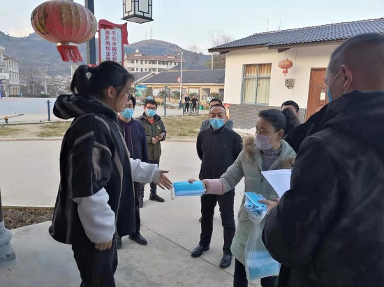 南山坪乡：切实做好易地扶贫搬迁安置点疫情防控和脱贫攻坚