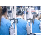 “政府包车接员工返岗”是一种双赢
