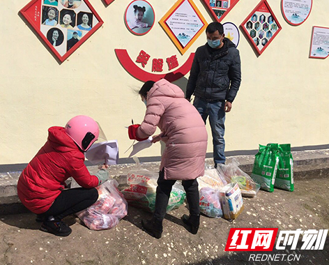  【抗击疫情在茶陵】国网茶陵供电公司：为隔离村义务运送生活物资