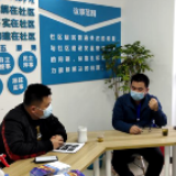 驻企联络员二三事：“护航”企业防疫发展