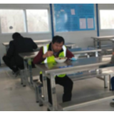 “高考”式就餐，复工企业防疫有妙招