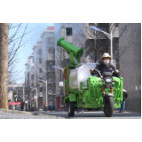 资兴： 小型洒水车变身消毒车 助力社区抗疫