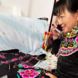 战“疫”不忘脱贫 点赞脱贫攻坚“娘子军”