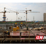 1200余名工人加速施工 长沙蓝月谷智能制造产业园项目建设正酣