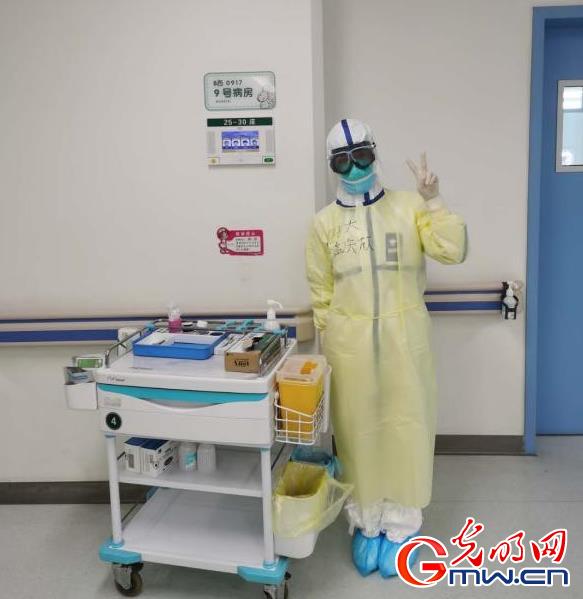 一线医护日记(16)“春暖花开时,请带我们去武大看樱花吧!”