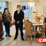 张家界：市领导带队慰问驰援湖北医务工作者家属