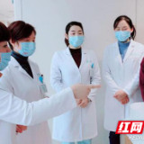 “网红院长”朱玉英：“空中诊室”令孕产妇放心安心