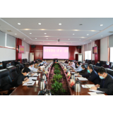 黄峥嵘主持召开市委常委（扩大）会议