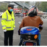 吉首交警开展摩托车整治行动 为复工复产保驾护航