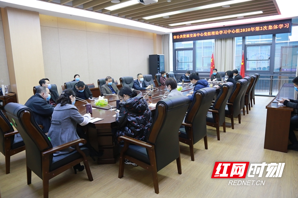 集体学习现场_副本.jpg