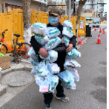 致敬“行走的药袋”，有你们在真好！