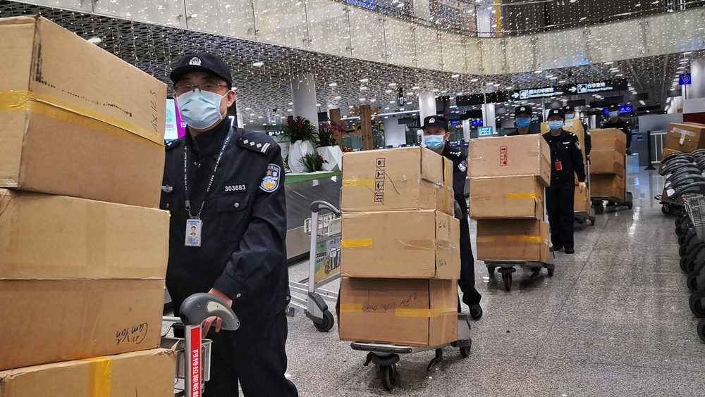 国家移民管理局出台十项措施 有序恢复出入境秩序【6】