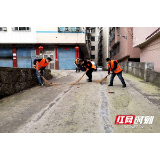 隆回县公路建设养护中心：开展“在职党员进社区 文明创建我先行”主题党日活动