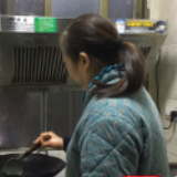 给居民送菜送药、做营养餐  这个社区书记很暖