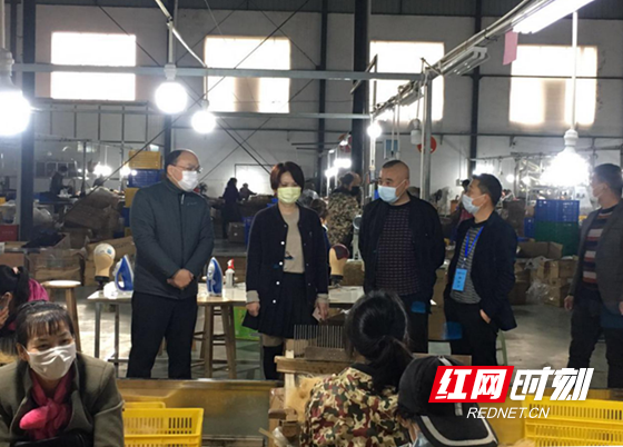 上门为企业复工复产推荐人才.png 上门为企业复工复产推荐人才.png