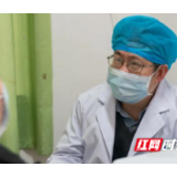 市新冠肺炎医疗救治专家组组长：心不离岗、机不离身