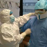 郑静静:绝不让队伍中出现一个感染的人