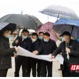 刘革安在东方希望集团生猪养殖加工项目落地调度会上强调： 以超常规思维和举措推动项目尽快落地见效