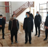武陵源：屈辉到联系村指导脱贫攻坚暨疫情防控、复工复产等工作