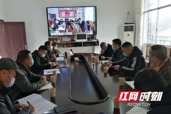 座谈会现场.jpg