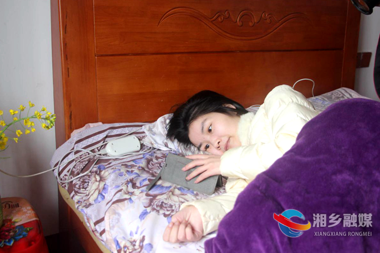 【点赞正能量】湘潭湘乡"轮椅夫妻"携手书写励志人生(图)