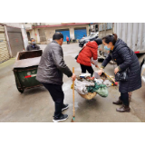 东江街道：社区党员开展学雷锋服务活动