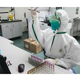 【人民评“疫”】让火红的党旗发挥出火热的力量