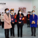 李爱武走访慰问一线妇女代表