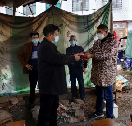 【防疫复工两手抓】湖口镇：党员捐款献爱心 共战疫情显初心
