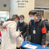 社区来了“新战友” 120名省直机关干部下沉到长沙社区战“疫”