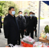 习近平深入武汉社区现场照片