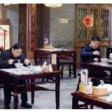 有一种责任担当叫“市委书记下馆子”