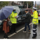 交通顽瘴痼疾整治丨双牌交警：整治集市防疫情 保障畅通助生产