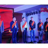 倾情帮扶践初心 ——记“最美扶贫人”梅文军