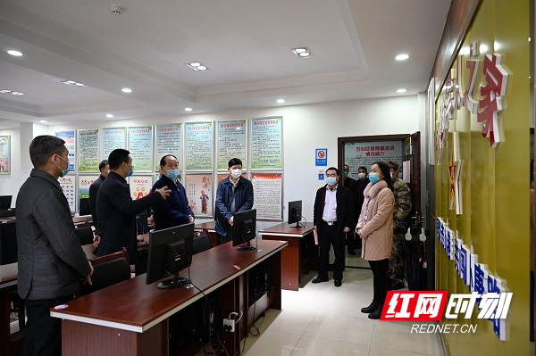 唐厅长在苏仙区王仙岭街道王仙岭社区调研服务保障建设工作3.jpg
