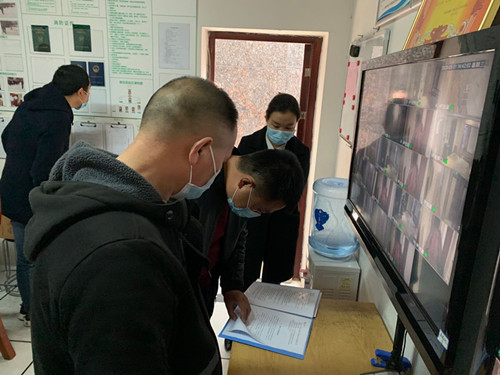 f45f0bfd33143ae807e4e510d8f97b0_副本.jpg f45f0bfd33143ae807e4e510d8f97b0_副本.jpg