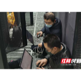 全球首款P比特集群路由器在湖南联通云数据中心成功上线