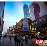 视频 | 不夜天心，在烟火中复苏