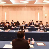 岳阳市召开己内酰胺产业链搬迁与转型升级项目协调会