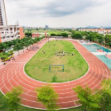 爱心驱散阴霾 让笑脸重现校园