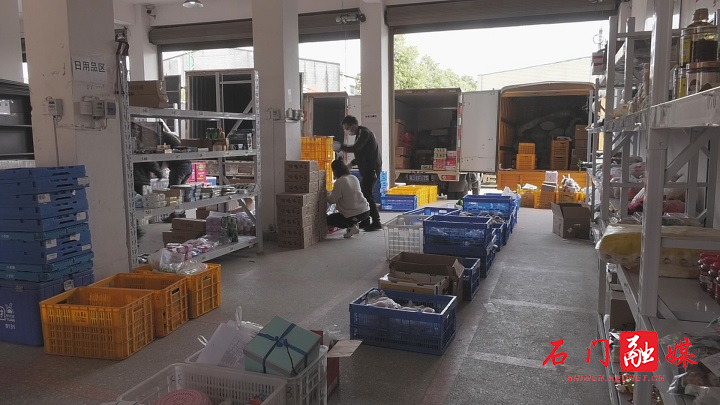 Still0318_00023.jpg Still0318_00023.jpg