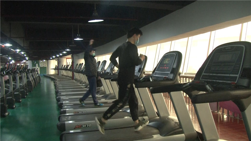 怀化市体育中心：分级分区限时开放.mp4_20200320_163146.870.jpg