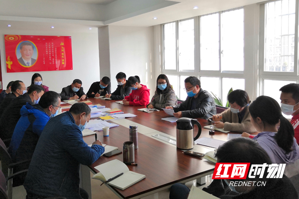 座谈会.JPG