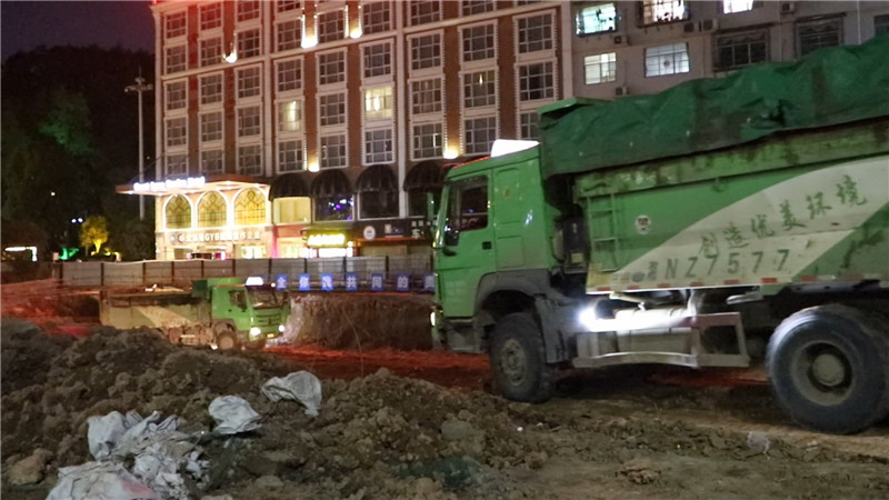 3.24迎丰公园停车场.mpg_20200324_124757.799.jpg