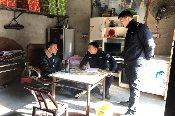 勇哥烟花鞭炮店 (2).jpg