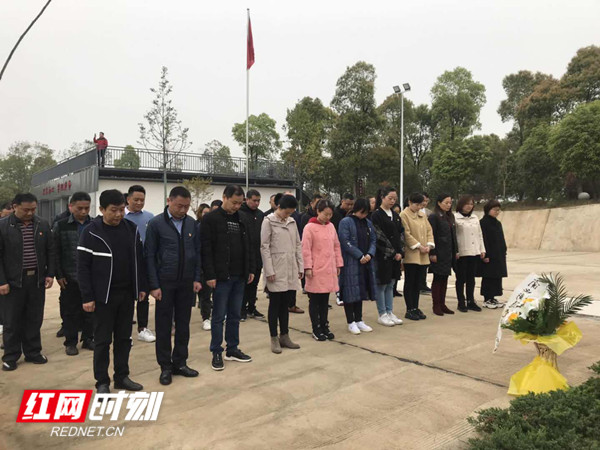 图片4_副本.jpg