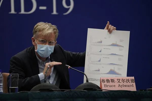 西方：和一些政客动辄污名化甩锅不同 西方科学界高度认同中国抗疫举措