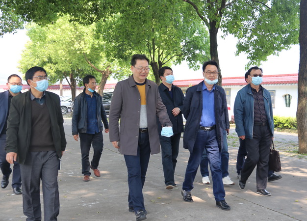 IMG_20200407_190344_调整大小.jpg IMG_20200407_190344_调整大小.jpg